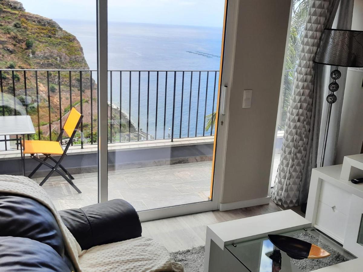Zeza'S Sky Apartman Calheta  Kültér fotó